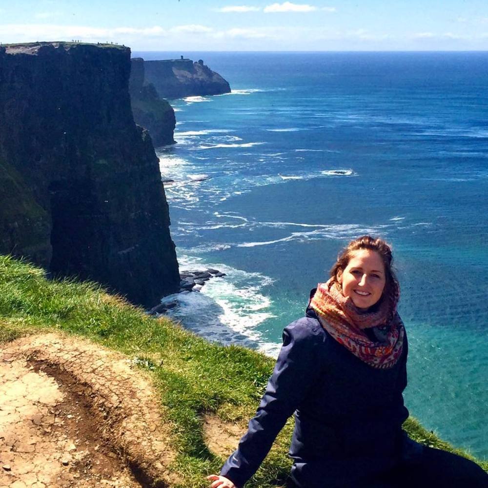 Meet your Posher, Danielle